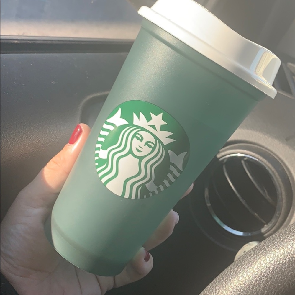Starbucks color changing hot cup